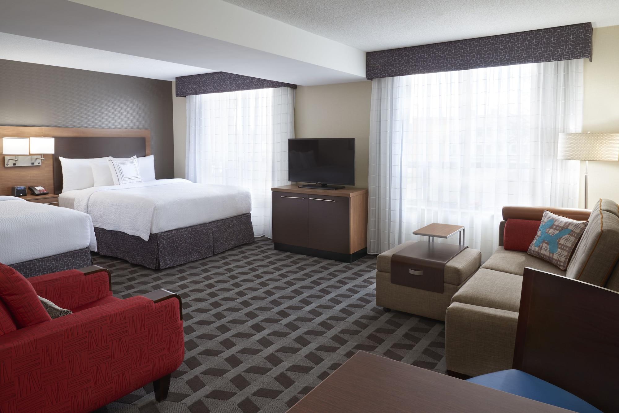Towneplace Suites By Marriott Windsor Exteriör bild